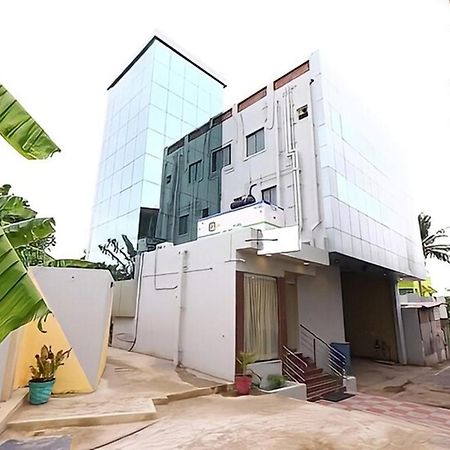 Hotel Titanium Tower Chennai Dış mekan fotoğraf
