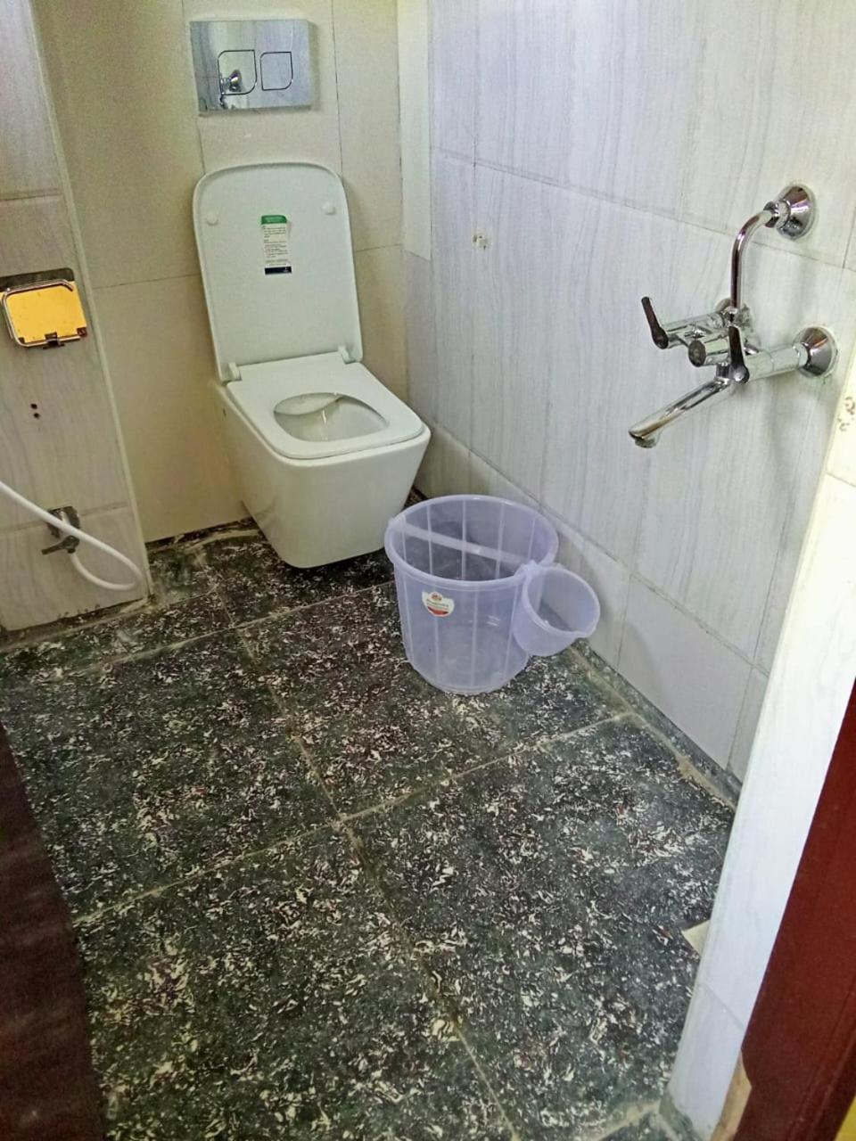 Hotel Titanium Tower Chennai Dış mekan fotoğraf